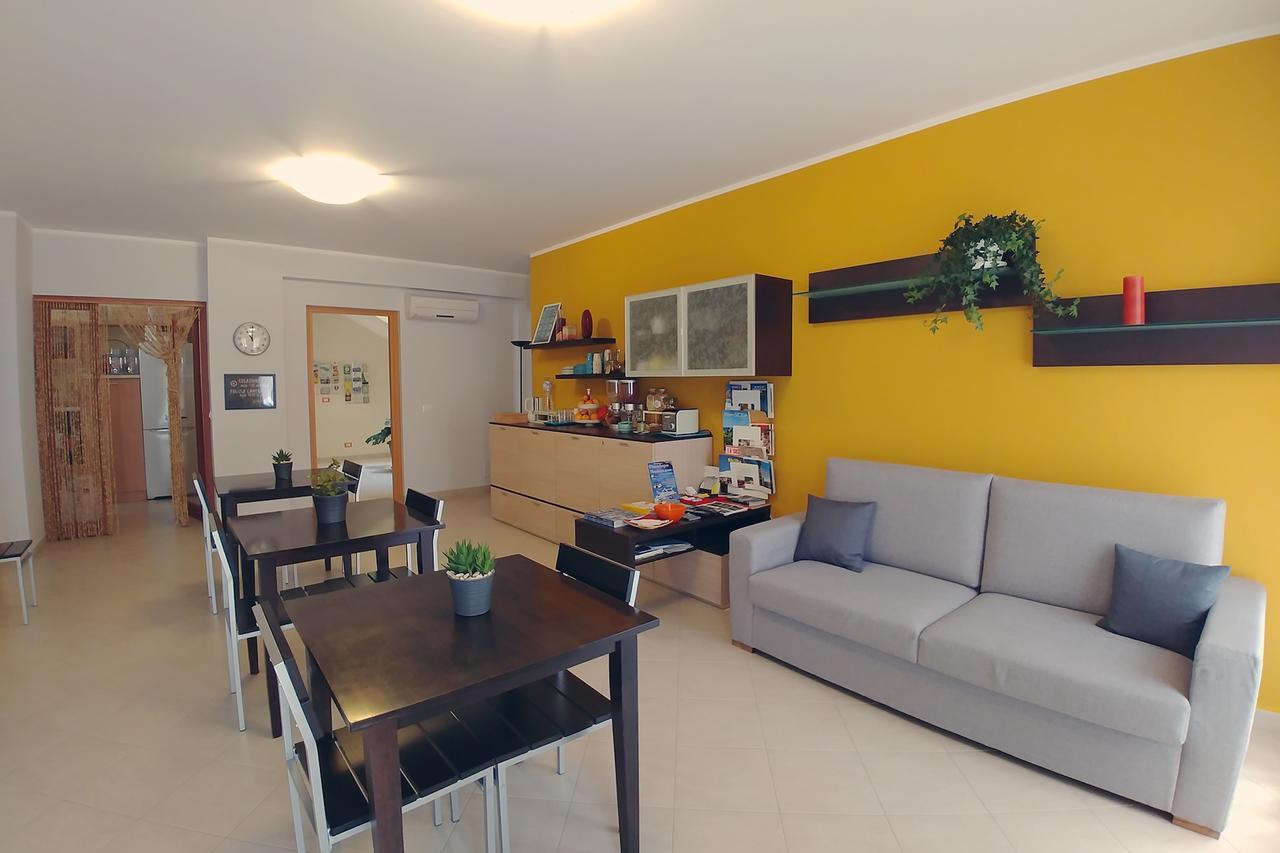 Bed & Breakfast Tiziana กัสเตลลัมมาเร เดล โกลโฟ ภายนอก รูปภาพ
